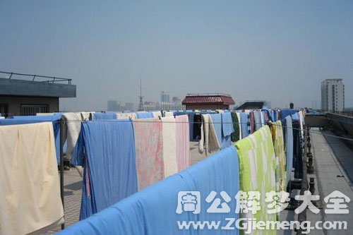 梦见雨淋湿被子