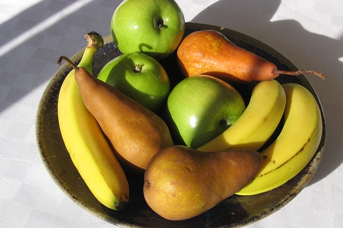 梦见吃梨吃到虫子是什么意思 梦见吃梨吃到虫子是什么意思