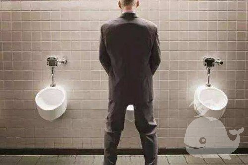 梦见解小便 梦见解小便