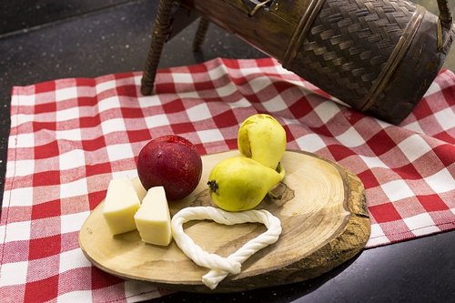 梦见捡了好多多梨和果子 梦见捡了好多多梨和果子