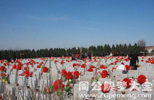 梦见给死人送花 梦见给死人送花