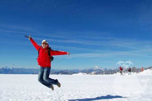梦见走在雪地上 梦见走在雪地上