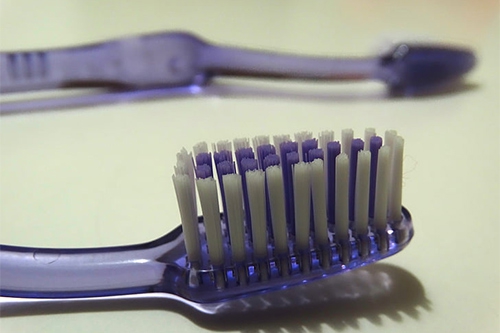 牙刷 牙刷