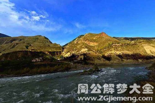 河水流的很急 河水流的很急